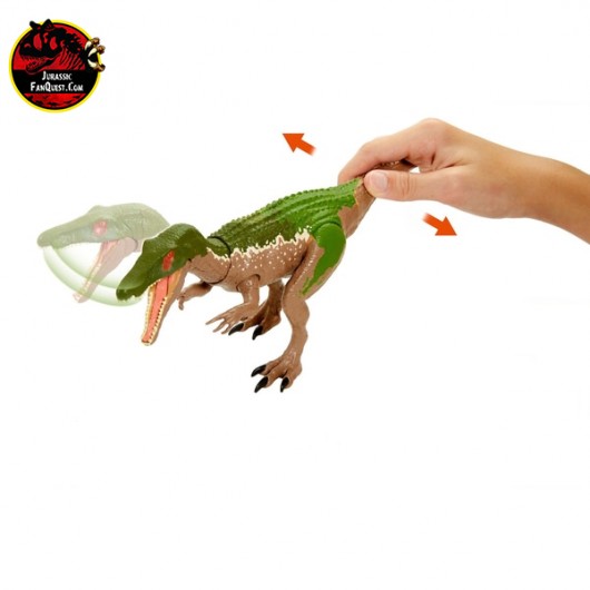 Jurassic World Camp Cretaceous Sound Strike Baryonyx Grim Mattel