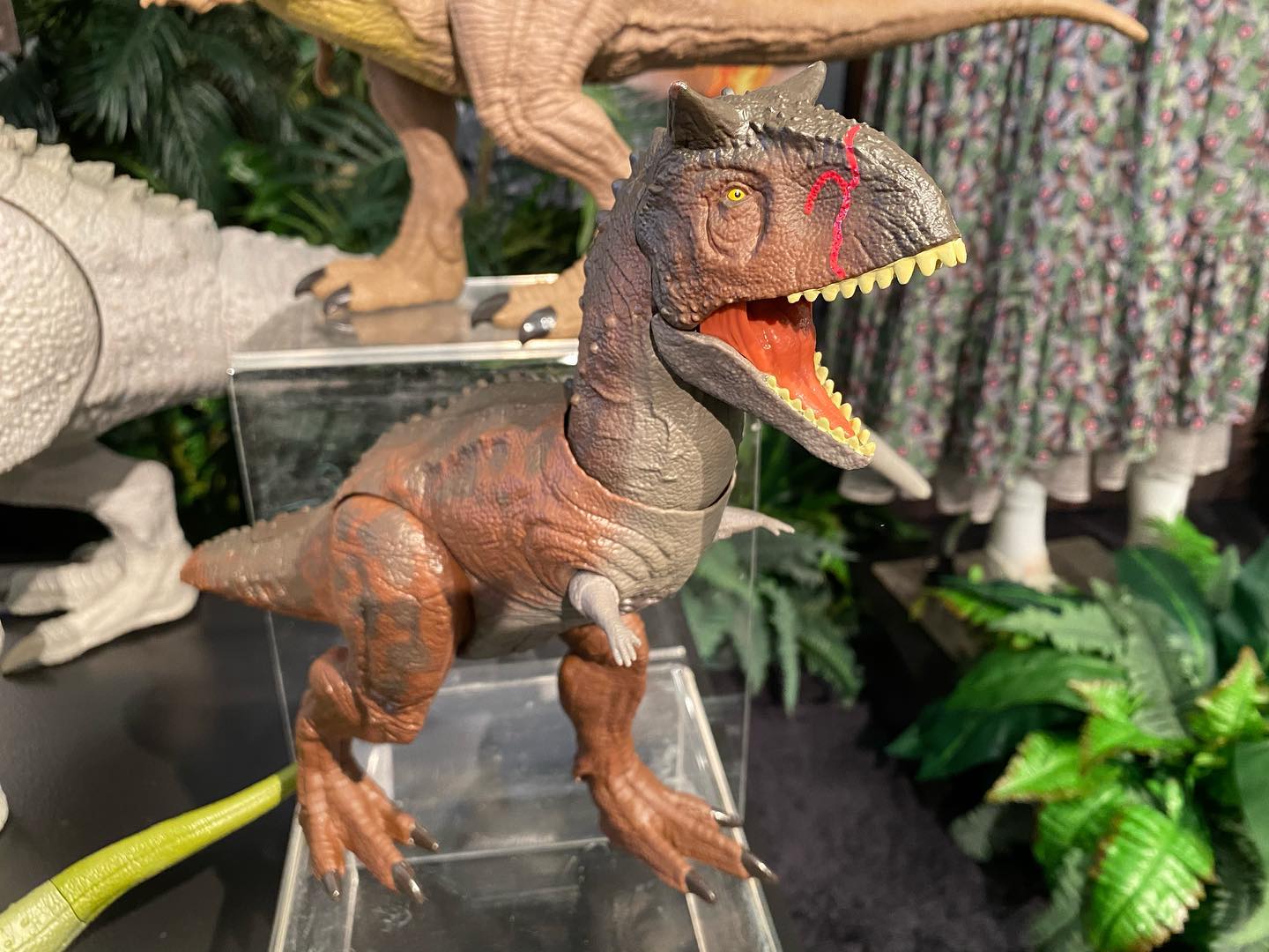 Jurassic World Carnotaurus Control and Conquer Toro Mattel Toy Fair 2020 Newy York