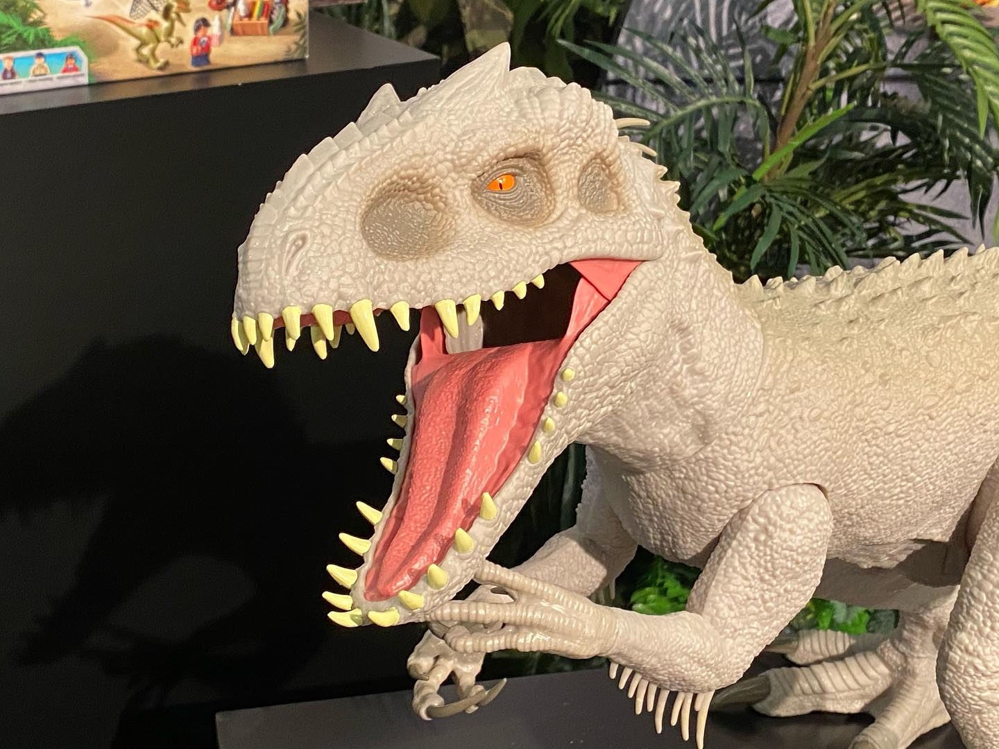 Jurassic World Indominus Rex Colosal Mattel at Toy Fair New York 2020 3
